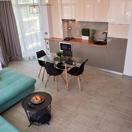 Black Sea Estate Apartment Spa N Pool Beach Resort Năvodari Esterno foto