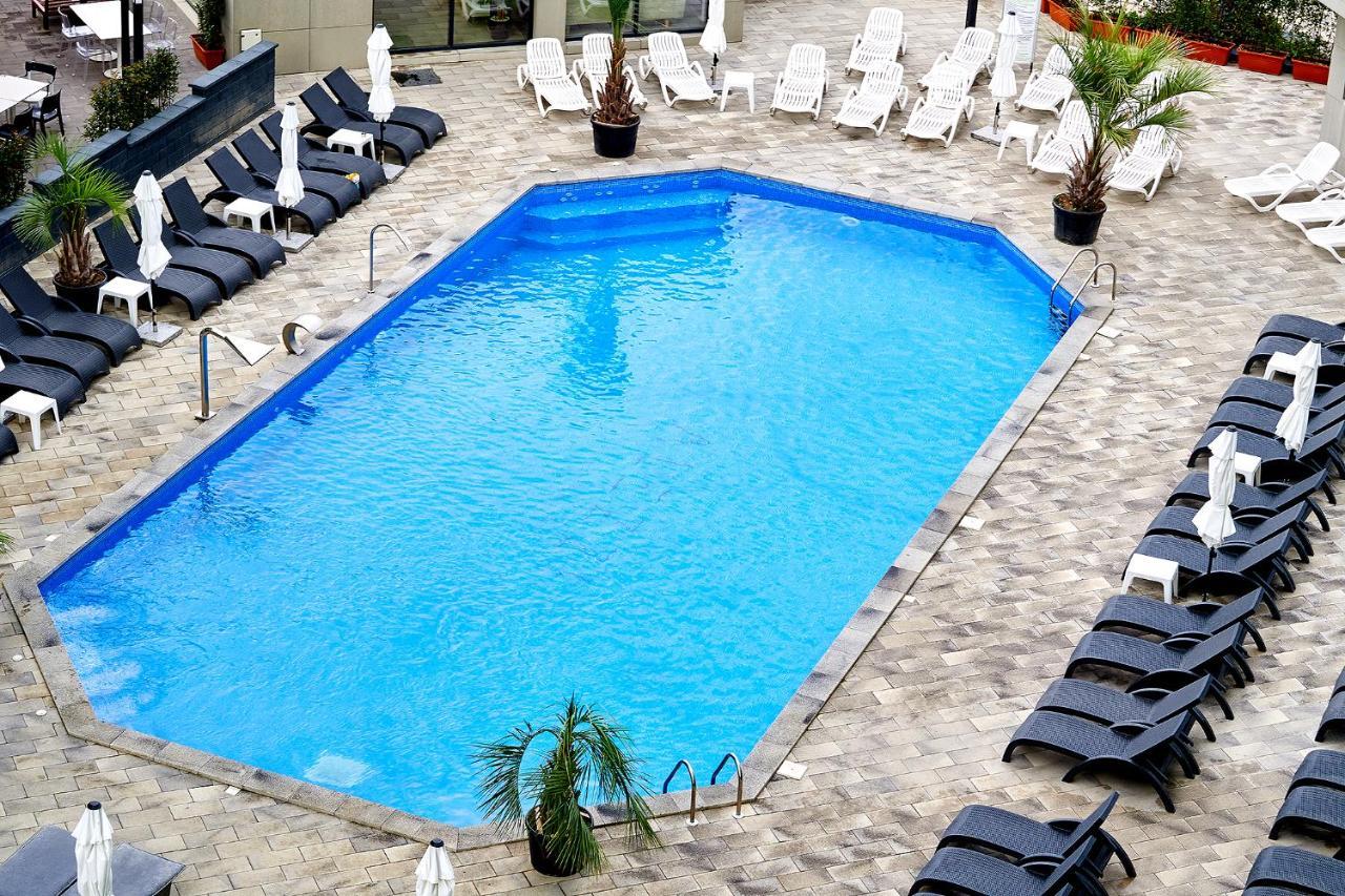 Black Sea Estate Apartment Spa N Pool Beach Resort Năvodari Esterno foto