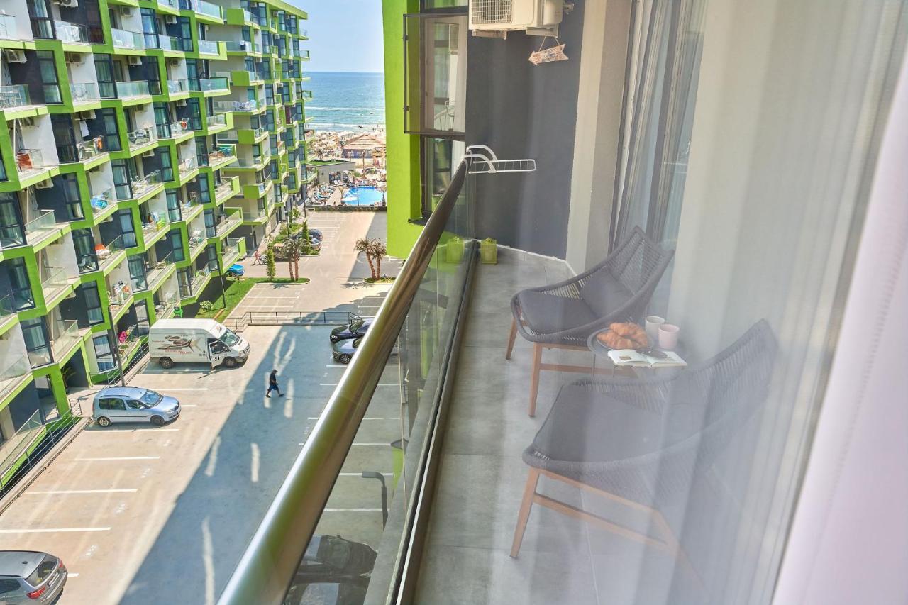 Black Sea Estate Apartment Spa N Pool Beach Resort Năvodari Esterno foto