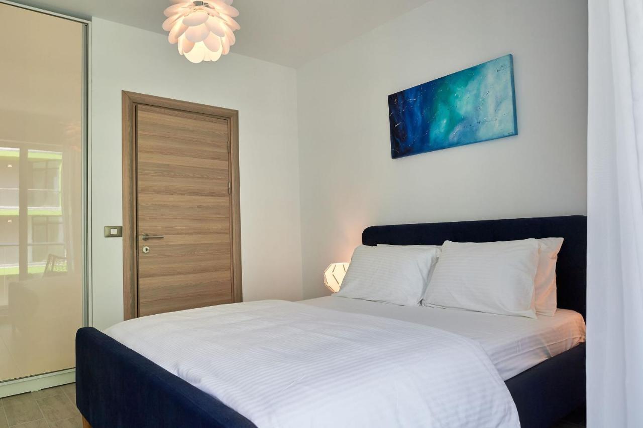 Black Sea Estate Apartment Spa N Pool Beach Resort Năvodari Esterno foto