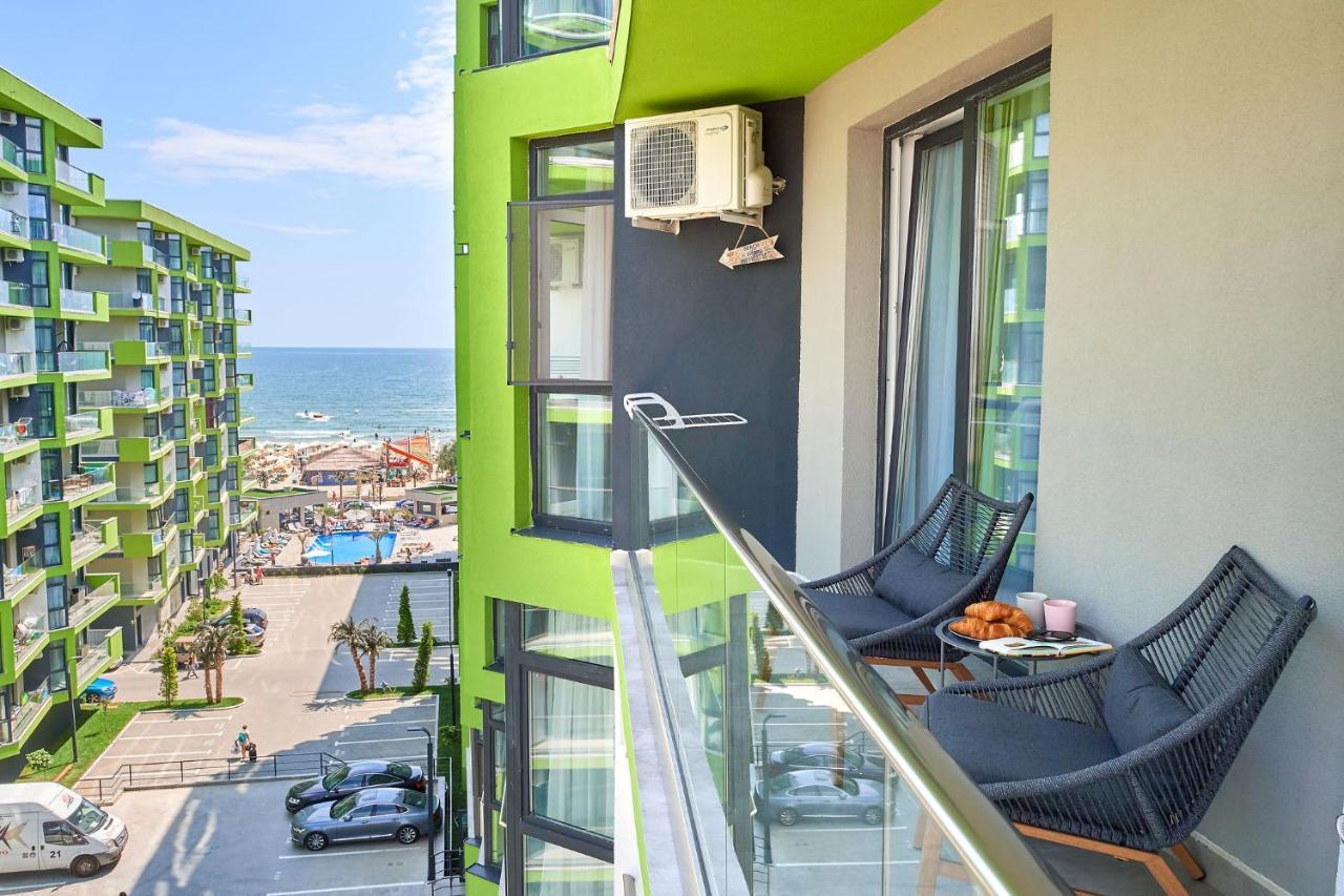 Black Sea Estate Apartment Spa N Pool Beach Resort Năvodari Esterno foto