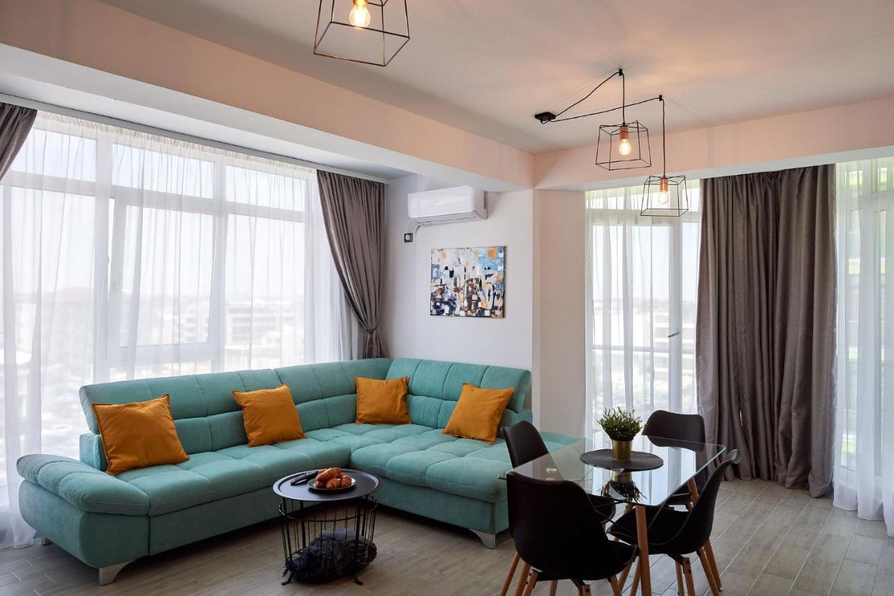 Black Sea Estate Apartment Spa N Pool Beach Resort Năvodari Esterno foto