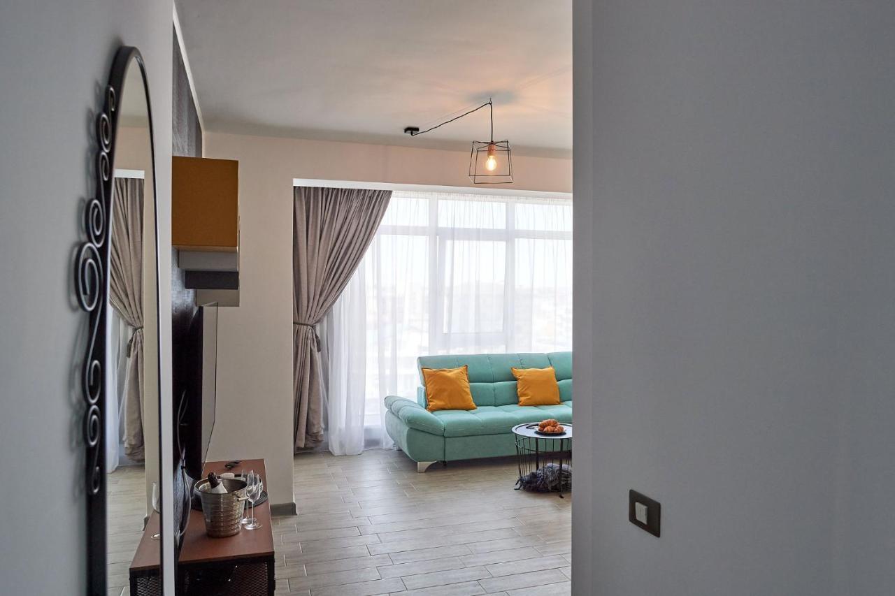 Black Sea Estate Apartment Spa N Pool Beach Resort Năvodari Esterno foto